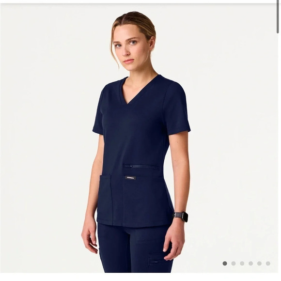 Jaanuu Navy 4 pocket Scrub Top - Picture 1 of 6